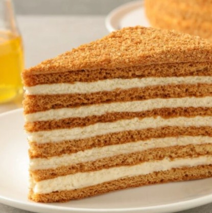 Торт Медовый со сметанным кремом кг